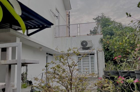 DIJUAL RUMAH HOOK KOMP ADIPURA BANDUNG